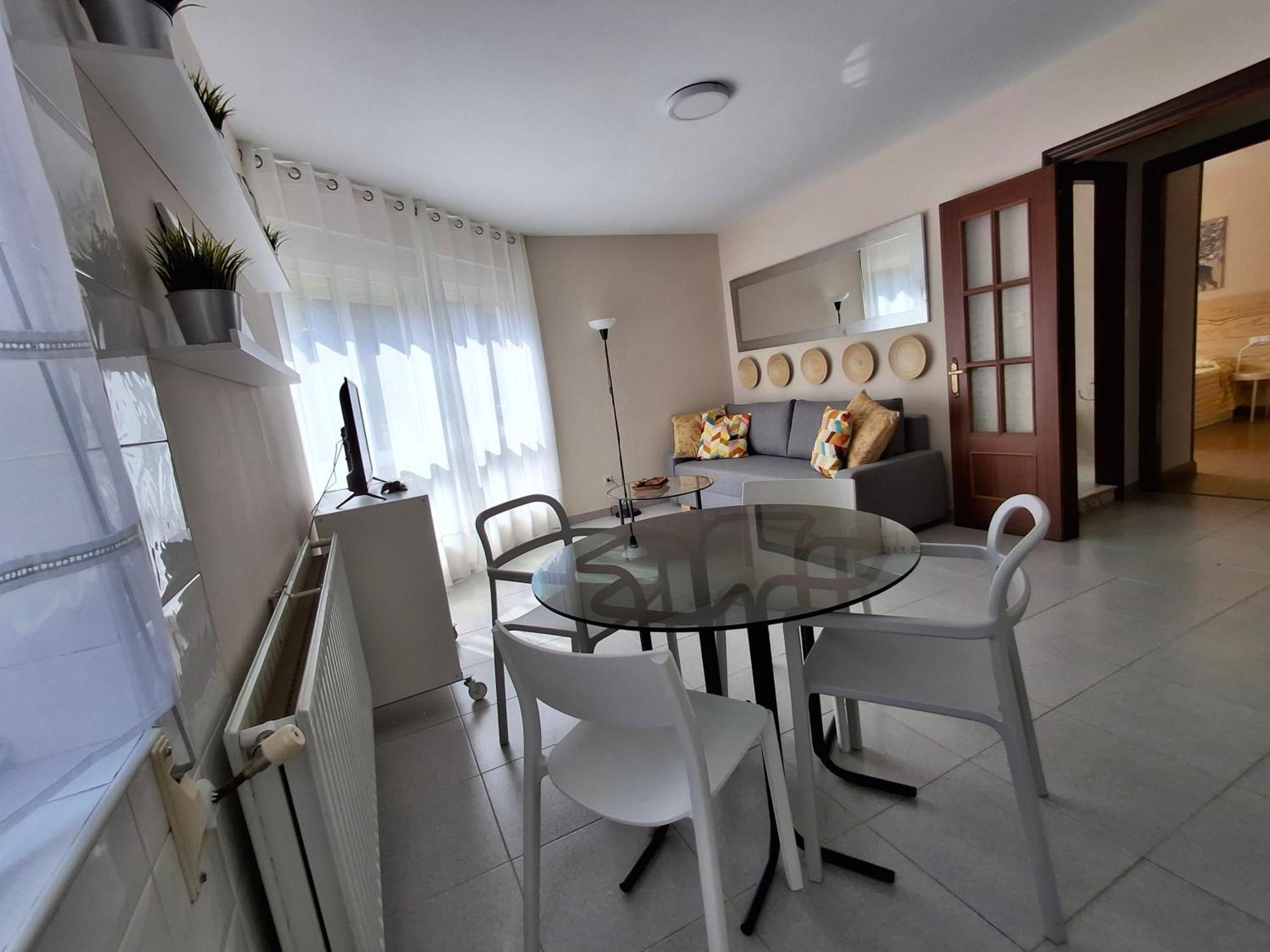 Apartamento Lo De Prado Nuevo Arriondas Exterior foto